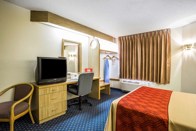 Imagen de la habitación del Hotel Econo Lodge Denver International Airport. Foto 8