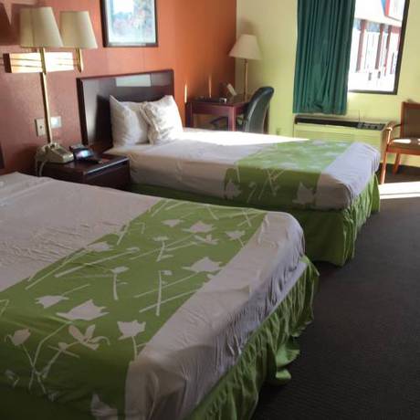 Imagen de la habitación del Hotel Econo Lodge Dothan. Foto 14