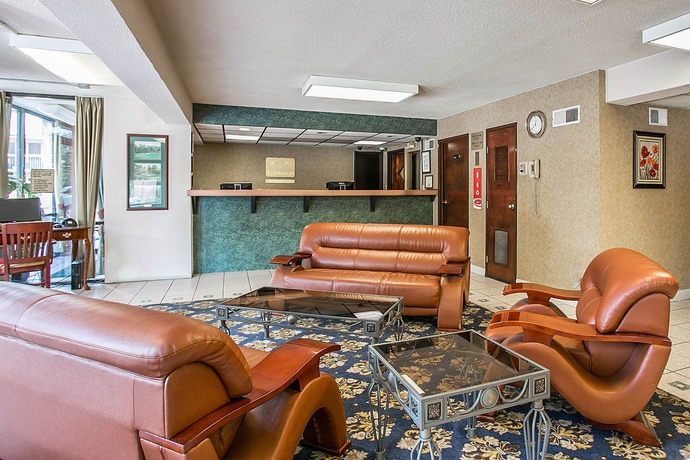 Imagen de los interiores del Hotel Econo Lodge Downtown, Augusta. Foto 12