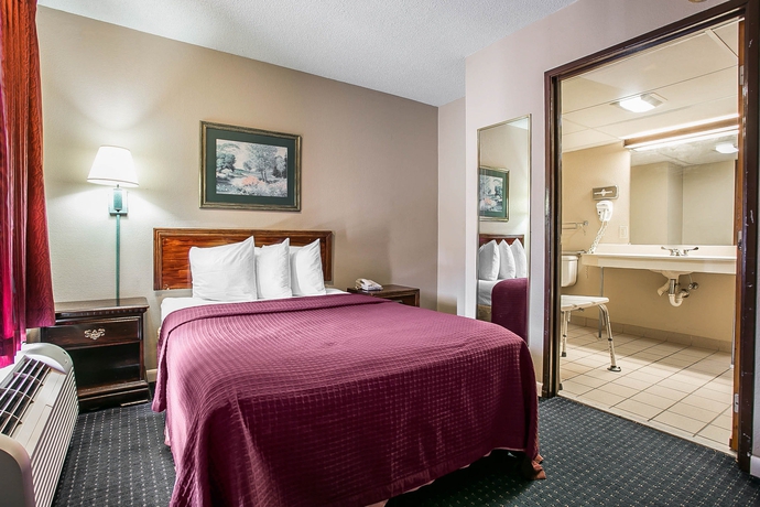 Imagen de la habitación del Hotel Econo Lodge Downtown, Augusta. Foto 9