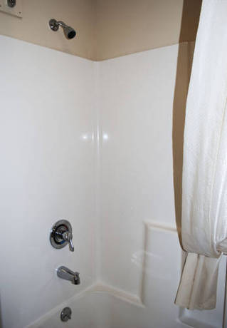 Imagen de la habitación del Hotel Econo Lodge Downtown Louisville. Foto 8
