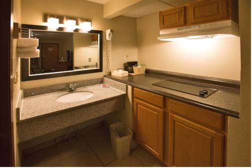 Imagen de la habitación del Hotel Econo Lodge Downtown Vernal. Foto 5
