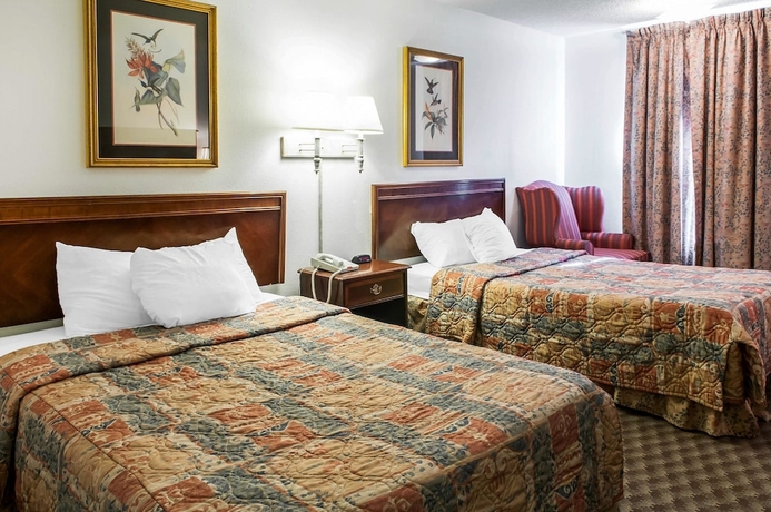 Imagen de la habitación del Hotel Econo Lodge, EAGLE NEST, NM. Foto 2