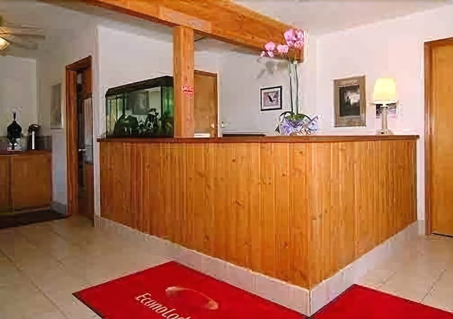 Imagen de los interiores del Hotel Econo Lodge, EAGLE NEST, NM. Foto 19