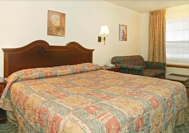 Imagen de la habitación del Hotel Econo Lodge, EAGLE NEST, NM. Foto 11
