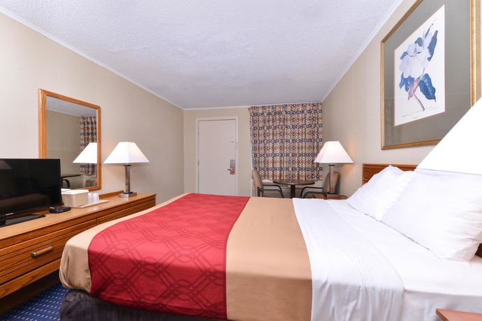 Imagen de la habitación del Hotel Econo Lodge, East Hartford. Foto 7