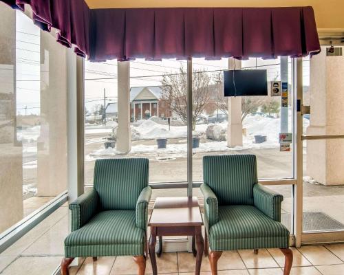 Imagen general del Hotel Econo Lodge East Staunton. Foto 3