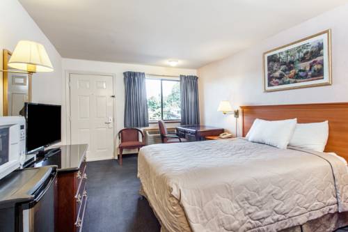 Imagen de la habitación del Hotel Econo Lodge Edmonds North Seattle. Foto 7