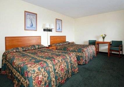 Imagen de la habitación del Hotel Econo Lodge Elkhart. Foto 4