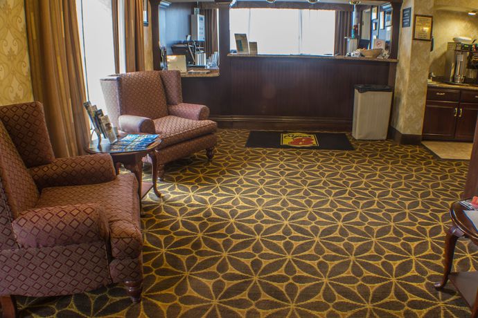 Imagen de los interiores del Hotel Econo Lodge, Erie. Foto 18