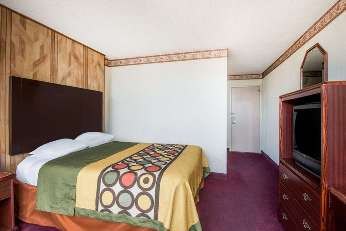 Imagen de la habitación del Hotel Econo Lodge, Erie. Foto 15