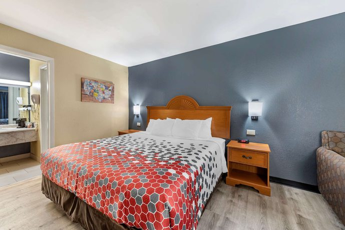 Imagen de la habitación del Hotel Econo Lodge Erlanger. Foto 2