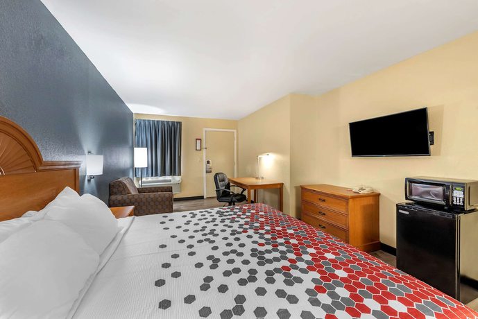 Imagen de la habitación del Hotel Econo Lodge Erlanger. Foto 12