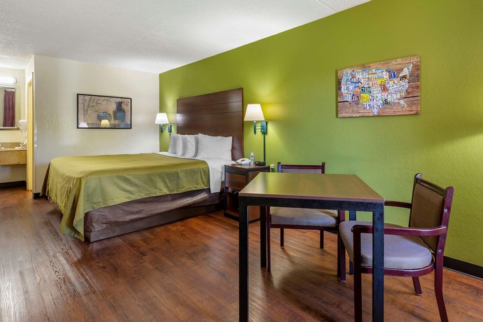 Imagen de la habitación del Hotel Econo Lodge, FAYETTEVILLE. Foto 7