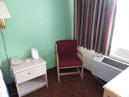 Imagen de la habitación del Hotel Econo Lodge Fallon Naval Air Station Area. Foto 8