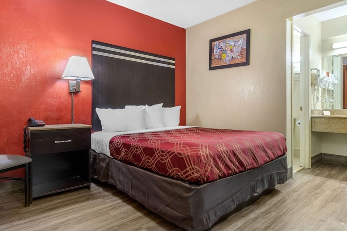 Imagen de la habitación del Hotel Econo Lodge Fort Jackson. Foto 4