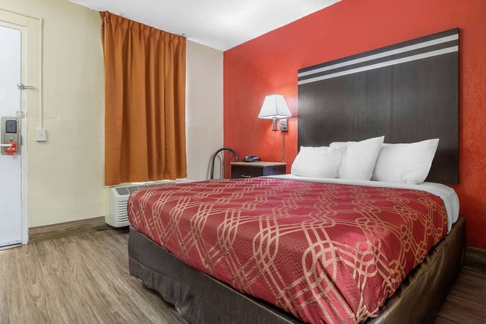 Imagen de la habitación del Hotel Econo Lodge Fort Jackson. Foto 5