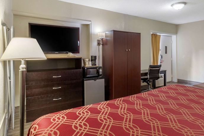 Imagen de la habitación del Hotel Econo Lodge Fort Jackson. Foto 8