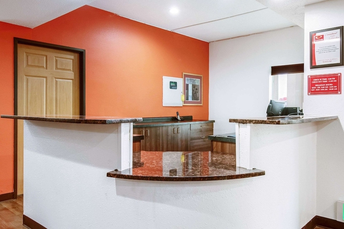 Imagen de los interiores del Hotel Econo Lodge, Franklin. Foto 16