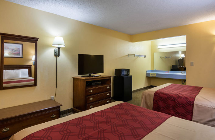 Imagen de la habitación del Hotel Econo Lodge Fredericksburg Near I-95. Foto 9