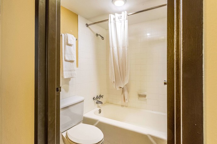 Imagen de la habitación del Hotel Econo Lodge, Fredonia. Foto 7