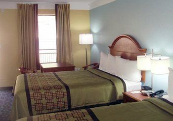 Imagen del bar/restaurante del Hotel Econo Lodge, Fultondale. Foto 4