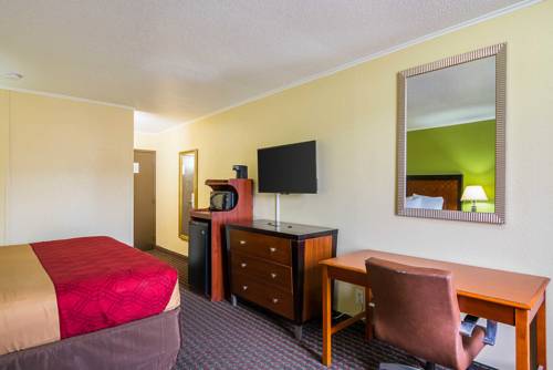 Imagen de la habitación del Hotel Econo Lodge Garden City - Savannah. Foto 3