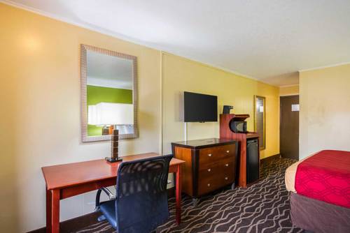 Imagen de la habitación del Hotel Econo Lodge Garden City - Savannah. Foto 5