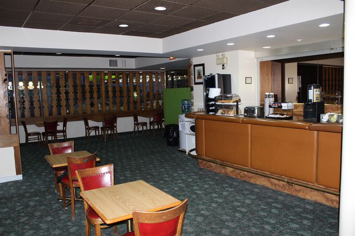 Imagen de la habitación del Hotel Econo Lodge, Greater Sudbury. Foto 7