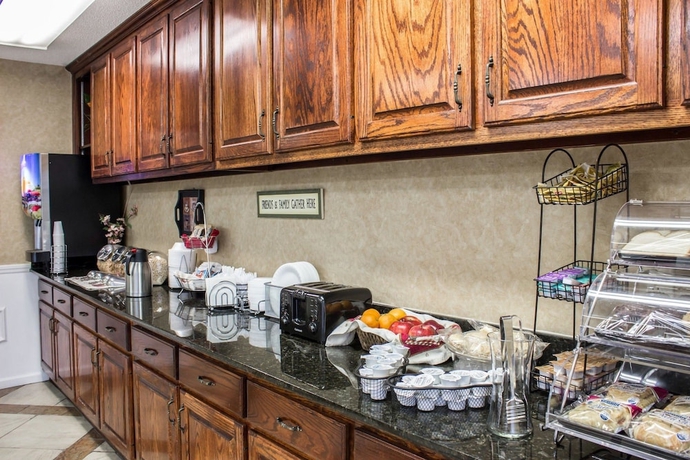 Imagen del bar/restaurante del Hotel Econo Lodge Greenville, GREENVILLE. Foto 2