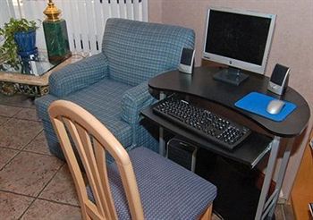 Imagen de la habitación del Hotel Econo Lodge, Hendersonville. Foto 11