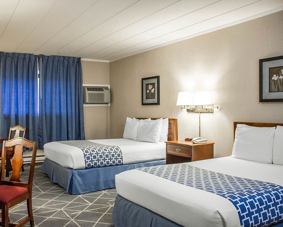 Imagen de la habitación del Hotel Econo Lodge Hicksville. Foto 8