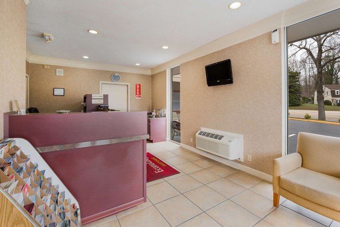 Imagen de los interiores del Hotel Econo Lodge Historic Area. Foto 20