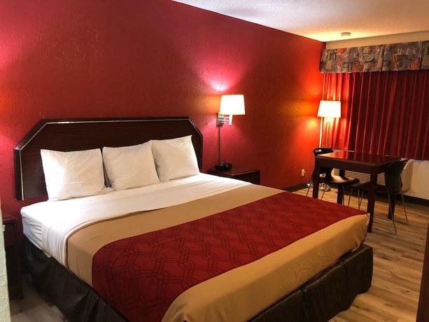 Imagen de la habitación del Hotel Econo Lodge Historic Area. Foto 10