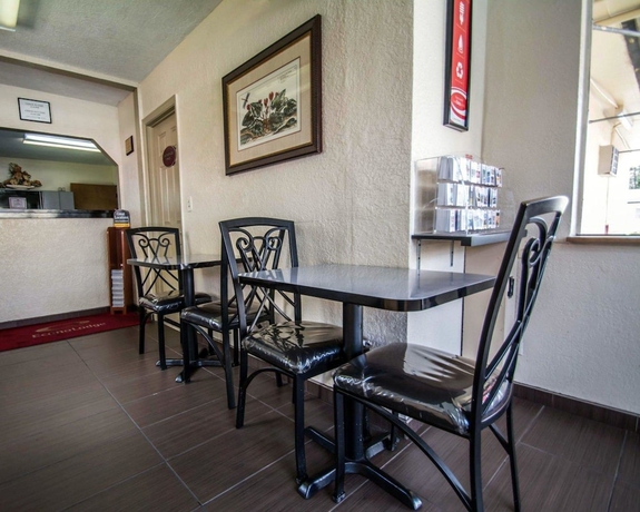 Imagen de los interiores del Hotel Econo Lodge Hollywood-ft Lauderdale International Airport. Foto 16