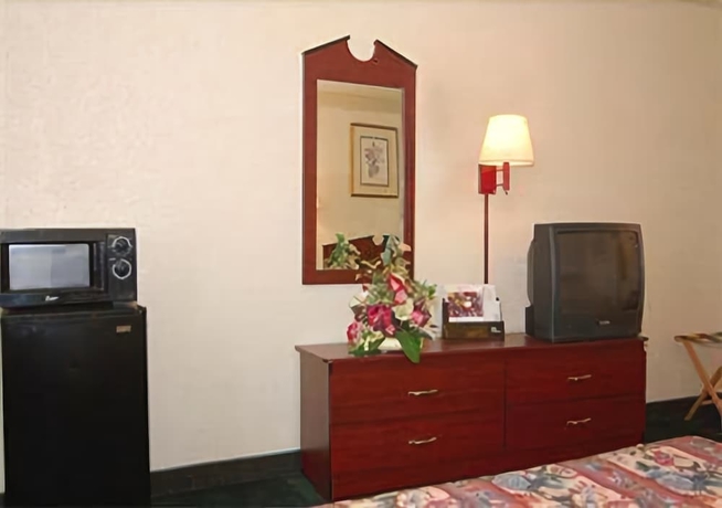 Imagen de la habitación del Hotel Econo Lodge Hollywood-ft Lauderdale International Airport. Foto 12