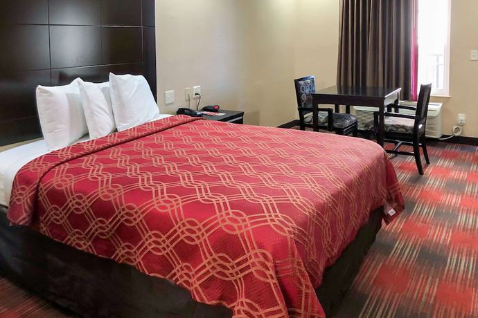 Imagen de la habitación del Hotel Econo Lodge Inn And Suites Escondido Downtown. Foto 14