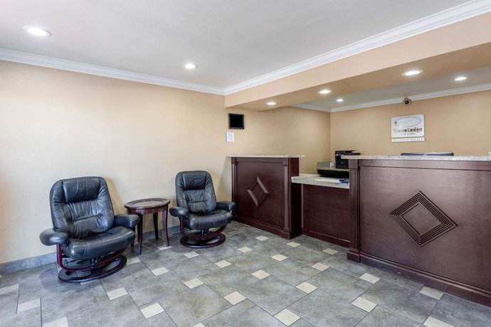 Imagen de los interiores del Hotel Econo Lodge Inn And Suites Escondido Downtown. Foto 20