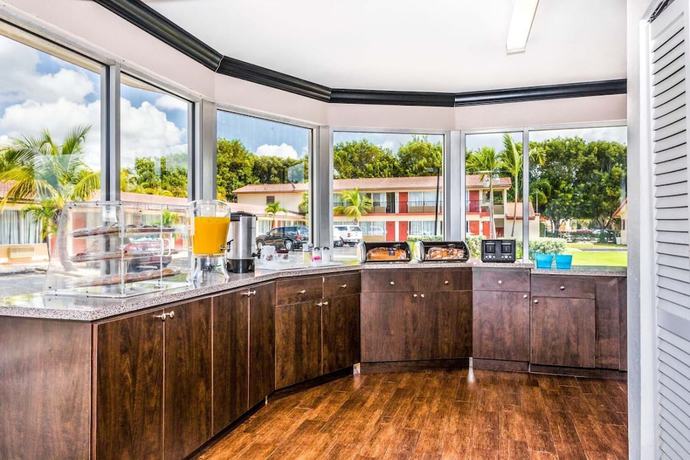 Imagen de la habitación del Hotel Econo Lodge Inn And Suites, Florida City. Foto 4