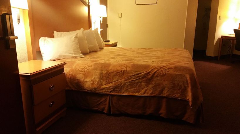 Imagen general del Hotel Econo Lodge Inn And Suites, Hot Springs. Foto 6