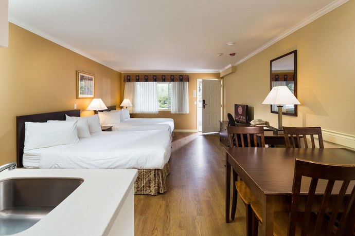 Imagen de la habitación del Hotel Econo Lodge Inn And Suites, Kelowna. Foto 11