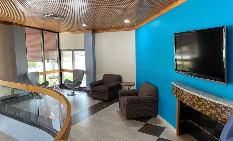 Imagen de los interiores del Hotel Econo Lodge Inn And Suites, Lafayette. Foto 16