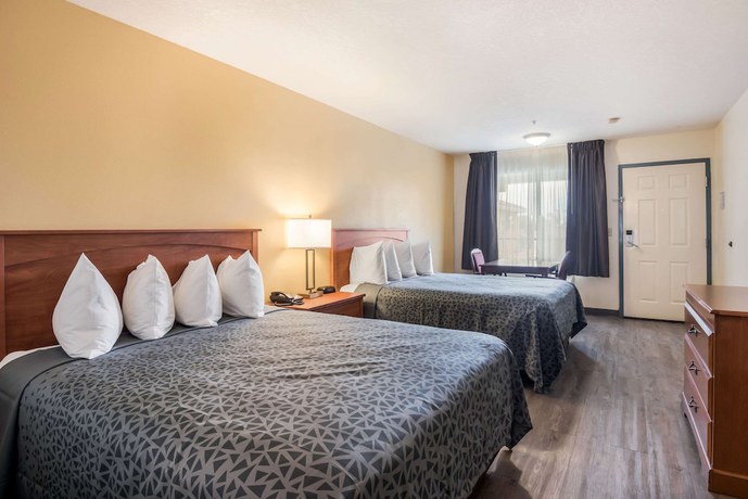 Imagen de la habitación del Hotel Econo Lodge Inn And Suites Lodi - Wine Country Area. Foto 13