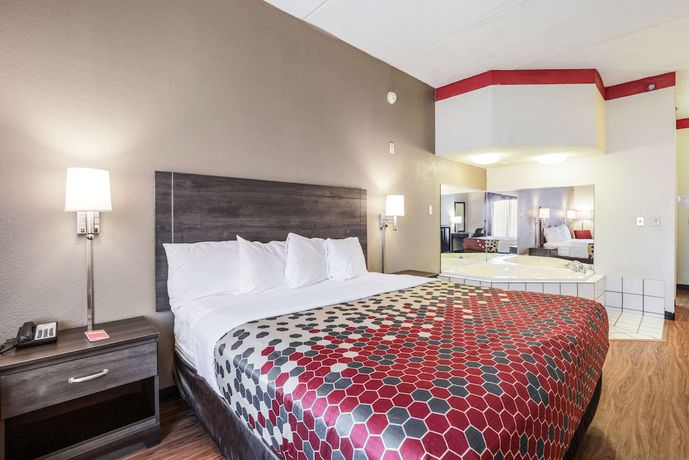 Imagen de la habitación del Hotel Econo Lodge Inn And Suites, MARIANNA. Foto 15