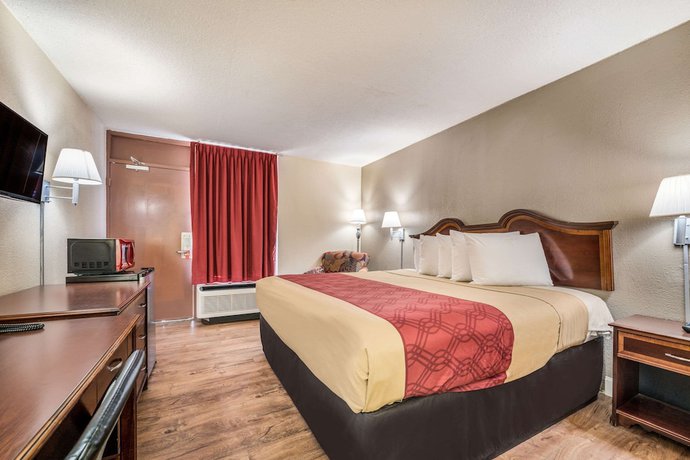 Imagen de la habitación del Hotel Econo Lodge Inn And Suites Macon. Foto 9