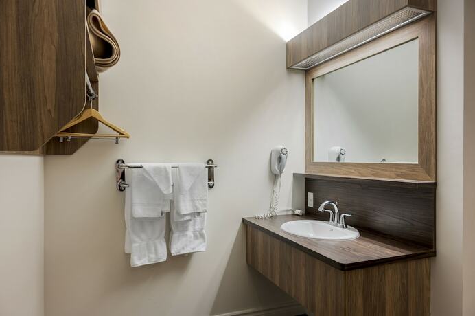 Imagen general del Hotel Econo Lodge Inn And Suites, Montmagny. Foto 2