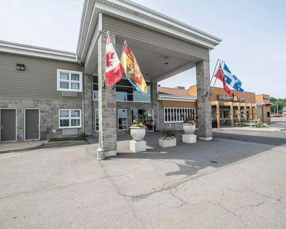 Imagen general del Hotel Econo Lodge Inn And Suites, Montmagny. Foto 11
