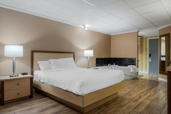 Imagen de la habitación del Hotel Econo Lodge Inn And Suites, Montmagny. Foto 16