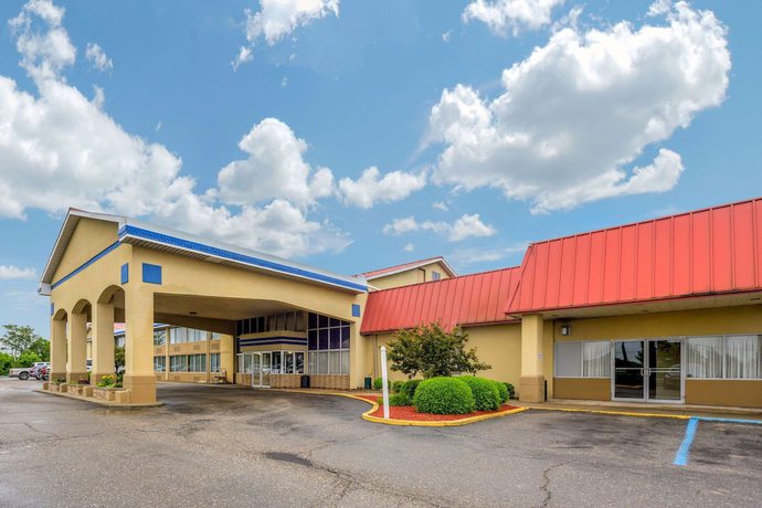Imagen general del Hotel Econo Lodge Inn And Suites Triadelphia - Wheeling. Foto 1