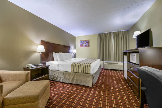 Imagen de la habitación del Hotel Econo Lodge Inn And Suites Triadelphia - Wheeling. Foto 5